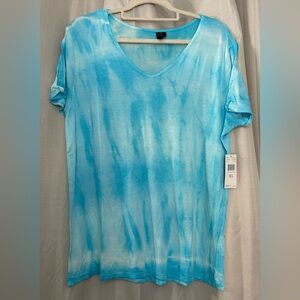 Allie & Rob Sky Blue Tie-Dye V-Neck Tee